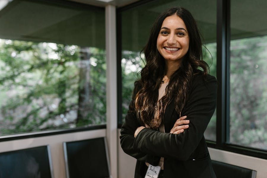 O-1 vs. H-1B Visa: Key Differences, Eligibility, and Which One to Choose